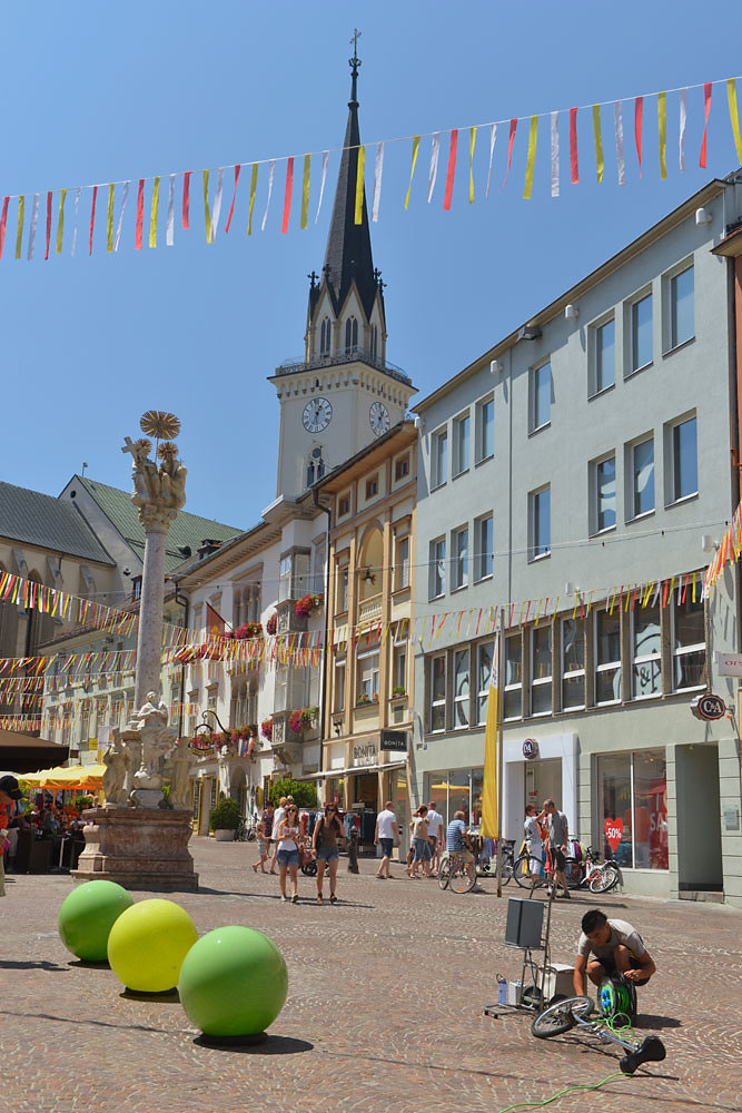 villach-hauptplatz.jpg